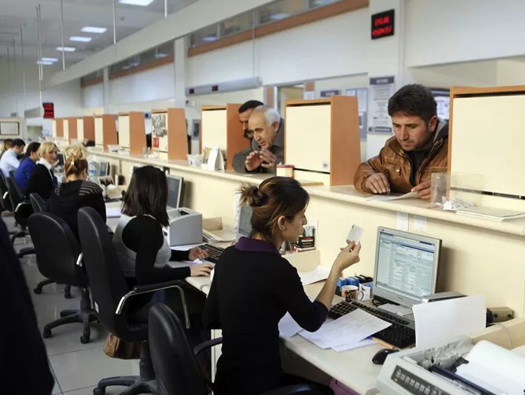 Binlerce memur ve sözleşmeli personel alınacak İşte o ilanlar