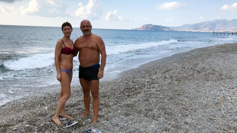Alanyada Ruslar denize girdi