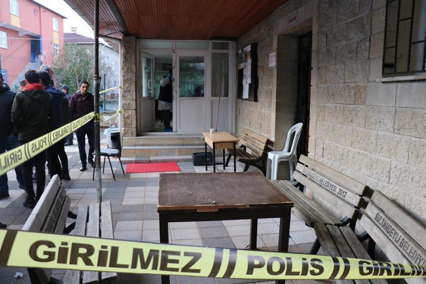 İstanbulda cemevine çirkin saldırı