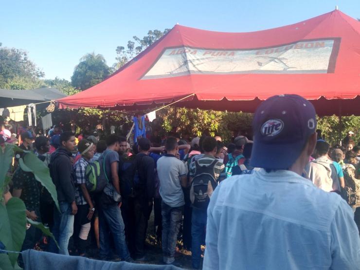 ABD’ye gitmek isteyen göçmenler, Meksika sınırında bekliyor