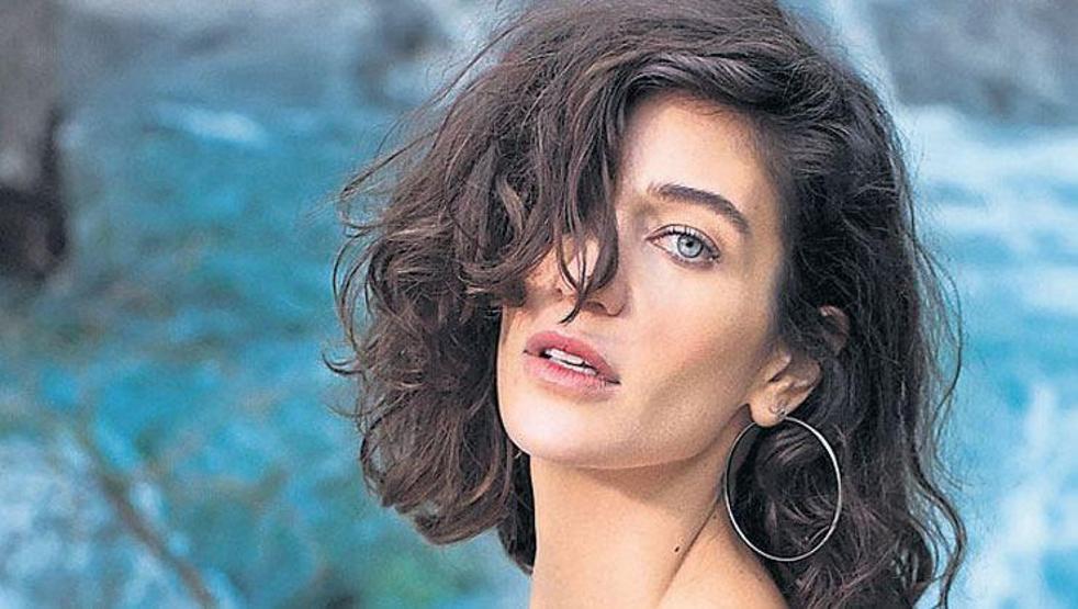 Berrak Tüzünataçın bir kilo krizi