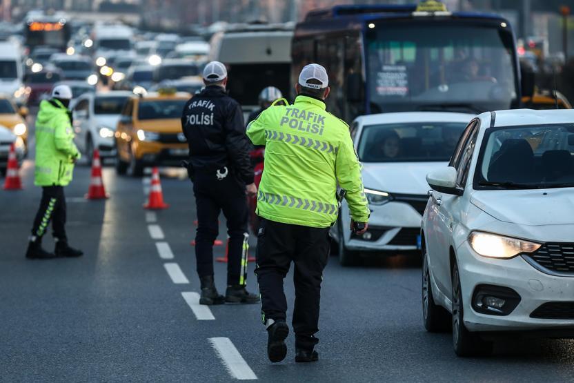 Aman dikkat: 776 lira cezası var İstanbulda denetim sıklaştı...