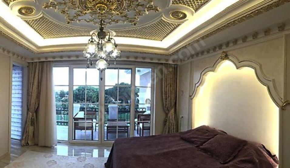 Güzide Mertcan lüks villasını sattı