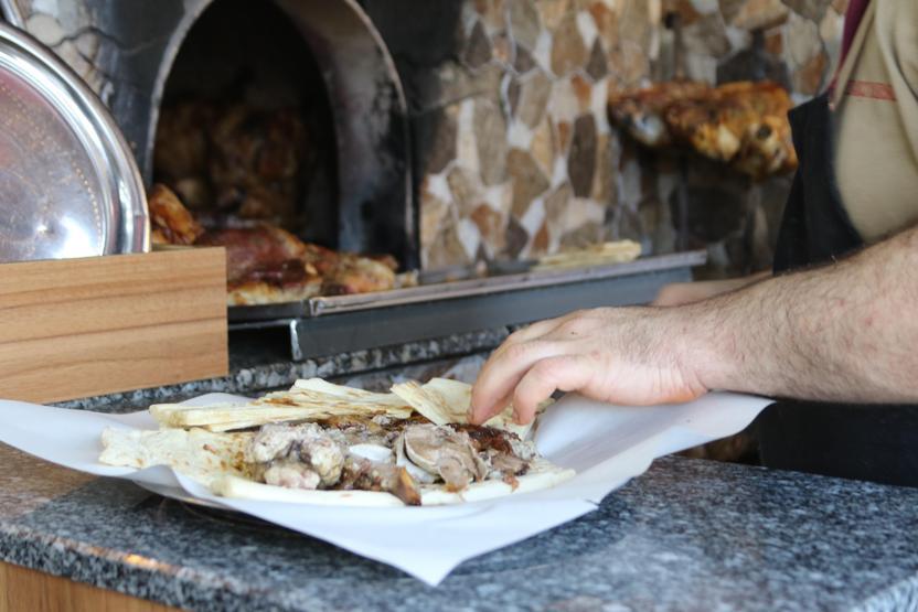 Turistler Tandır Kebabını yemeden Denizliden ayrılmıyor