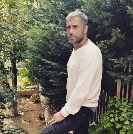Arka Sıradakilerin Oktayı son haliyle olay oldu