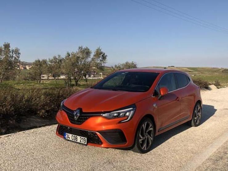 Yeni Clio tanıtıldı 25 yıldır Türkiye’de satışta
