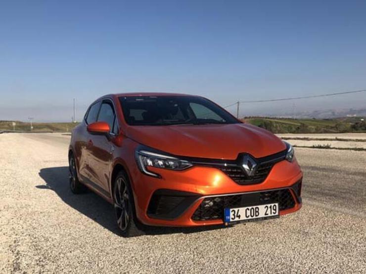 Yeni Clio tanıtıldı 25 yıldır Türkiye’de satışta