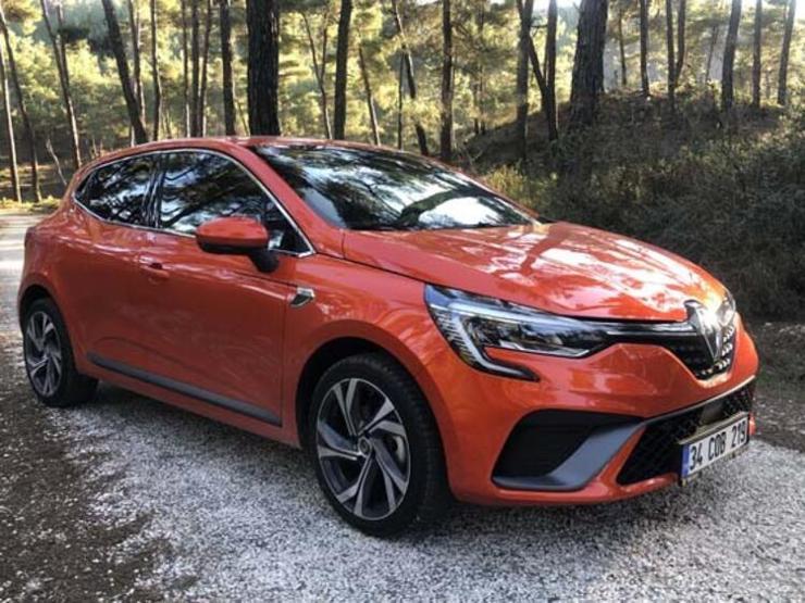 Yeni Clio tanıtıldı 25 yıldır Türkiye’de satışta