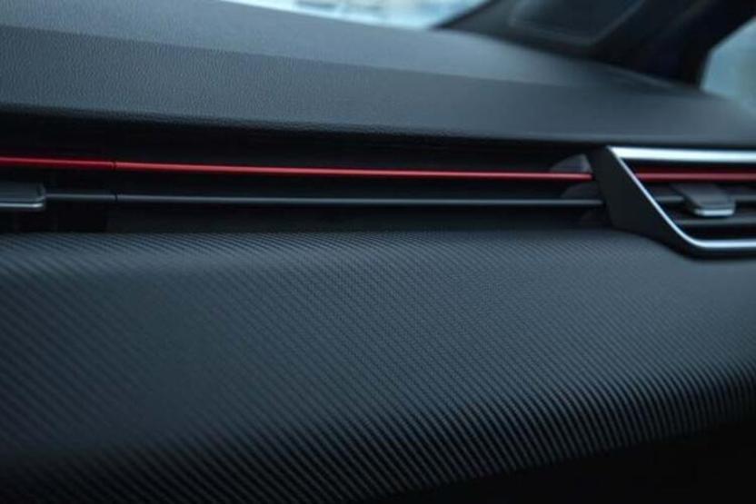 Yeni Clio tanıtıldı 25 yıldır Türkiye’de satışta