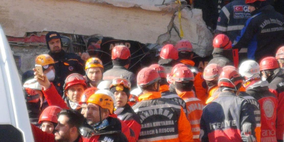 Depremde can kaybı 35e yükseldi
