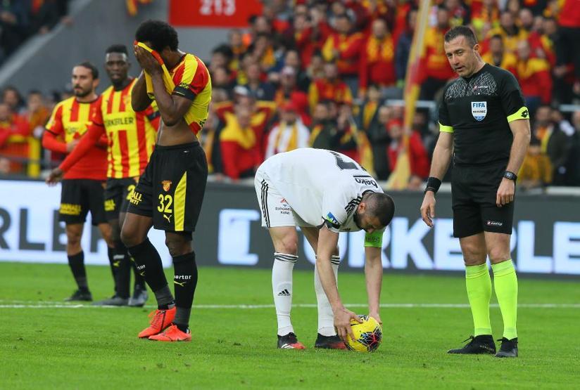 Halil Akbunardan tarihe geçen gol