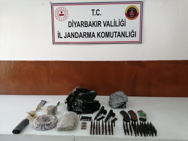 Diyarbakırdaki operasyonda çok sayıda mühimmat ele geçirildi
