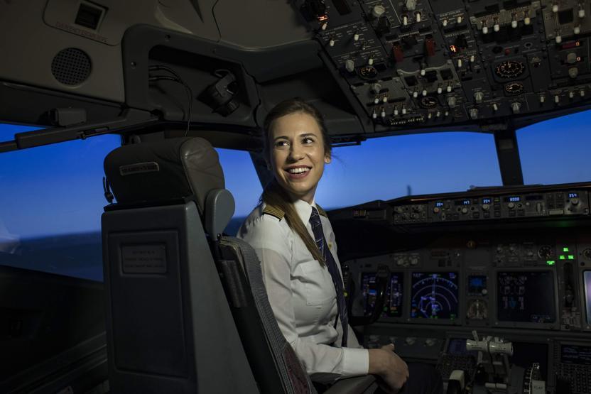 İşte THYnın en genç kadın kaptan pilotu