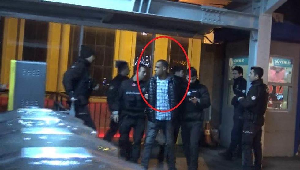 Metrobüste 11 yaşındaki çocuğa taciz iddiası: Faslı şüpheli gözaltında