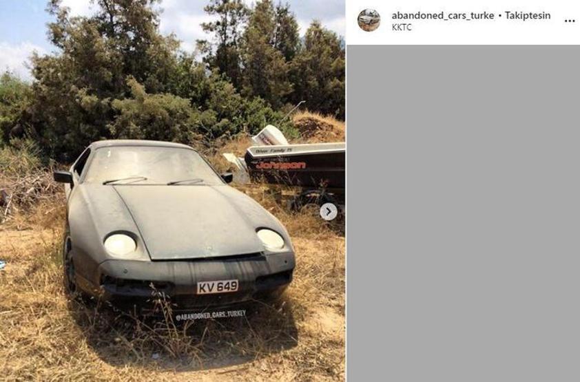 Türkiyede kaderine terk edilmiş arabalar... Değerleri yüz binlerce lirayı buluyor