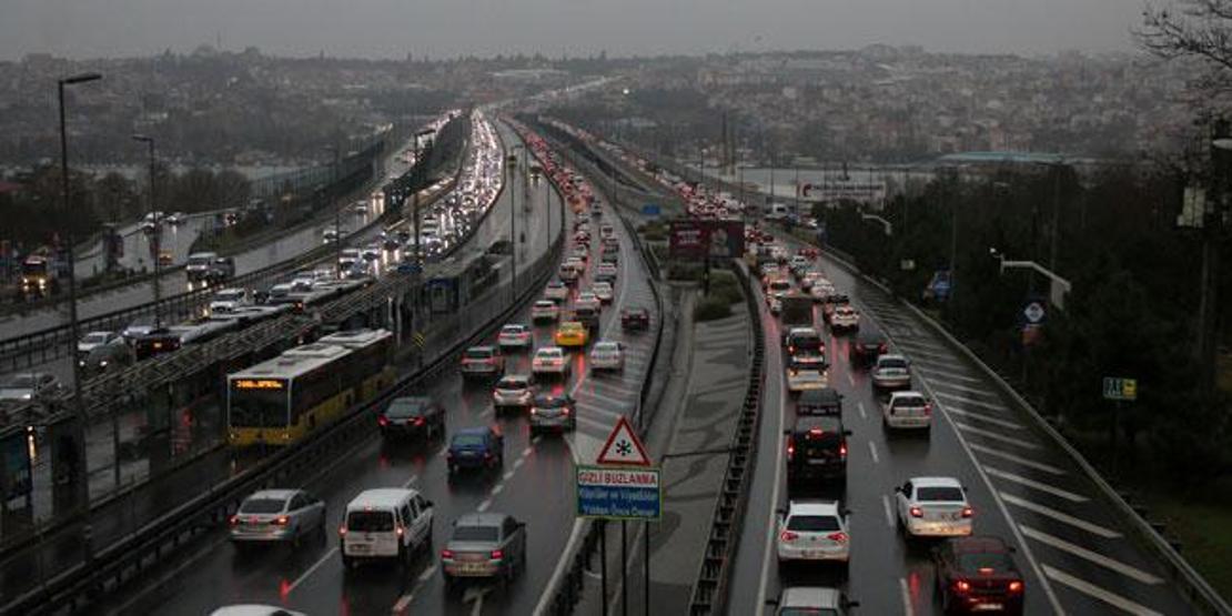 İstanbulda trafik yoğunluğu