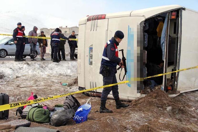 Kayseride otobüs devrildi: 43 yaralı