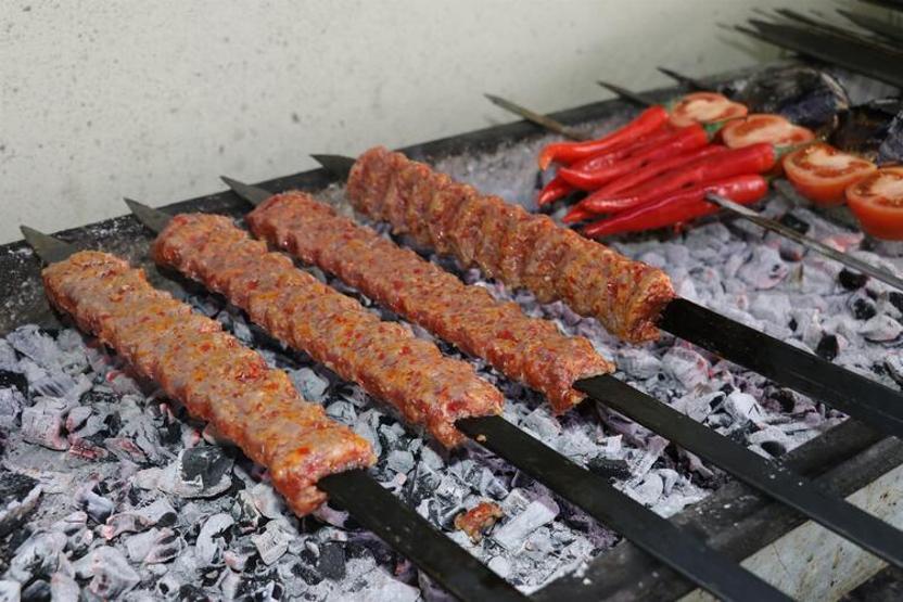 Adanada bir üretici yaptı Yemek için 3 gün üst üste gelen bile var