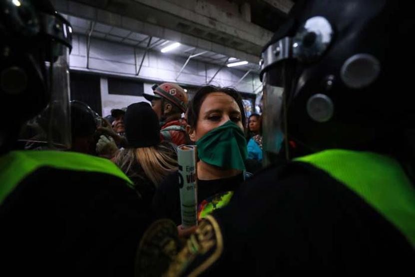 Meksikayı ayağa kaldıran vahşet: Halk böyle protesto etti