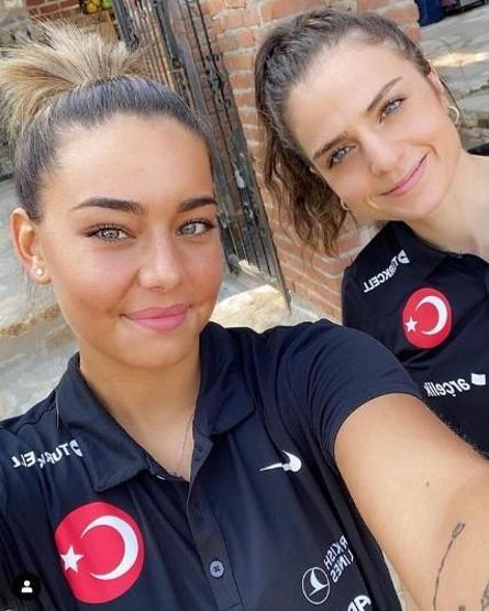 Aycan Yanaç kimdir, kaç yaşında Milli futbolcu Aycan Survivor 2020de
