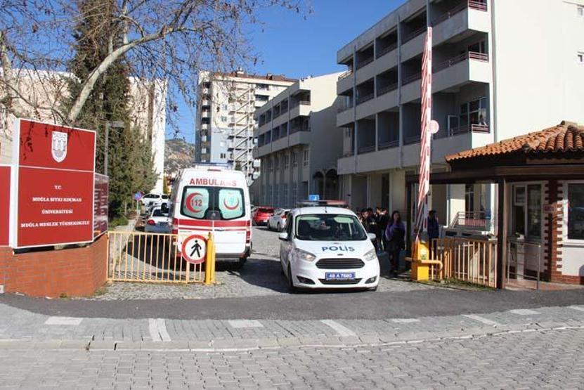 Üniversitede beyaz madde paniği