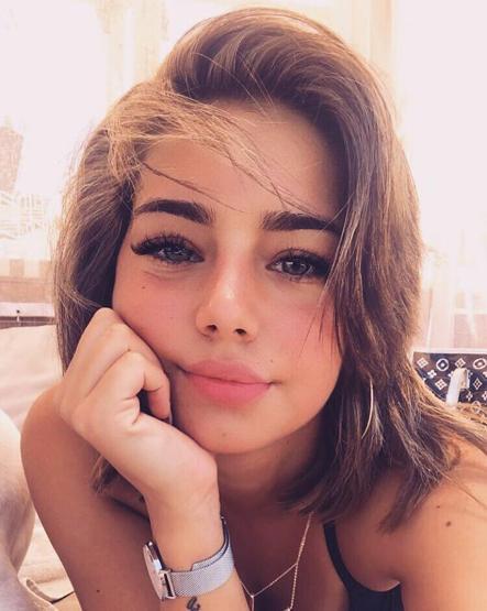 Survivorın yeni yarışmacısı Aycan Yanaçın bu fotoğrafları çok konuşulacak