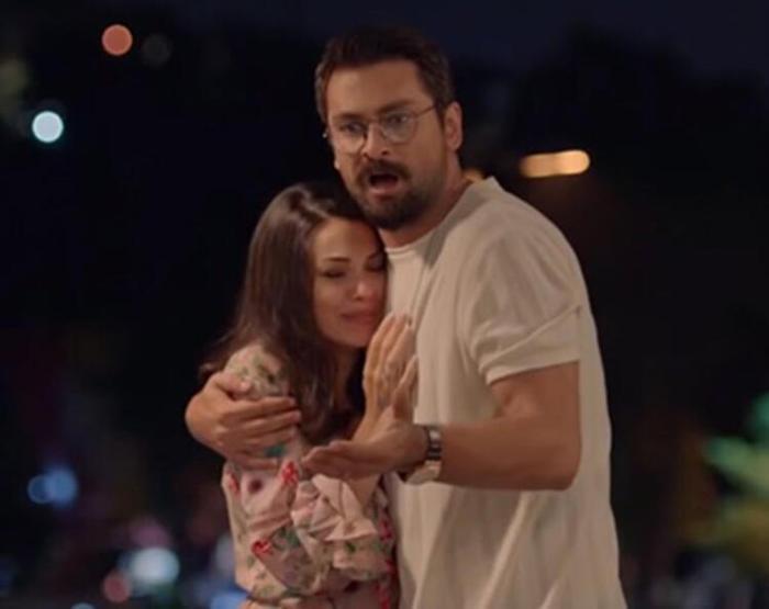 Tuvana Türkayın gafı Onur Tuna ile arasını açtı Onur Tuna sildi Tuvana Türkay dava açtı