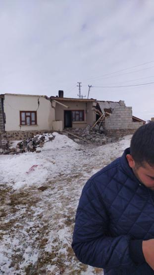 İran sınırında deprem Depremin vurduğu Vandan ilk kareler