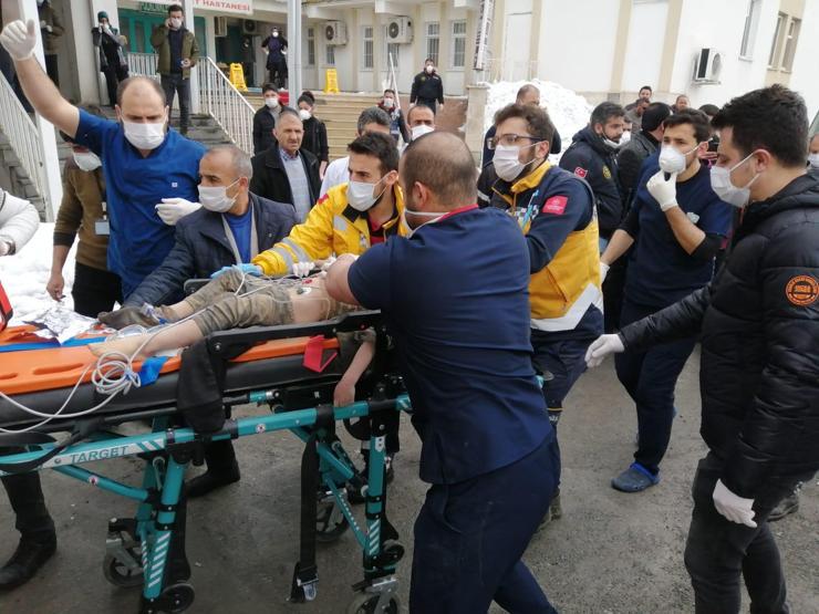 İran sınırında deprem Depremin vurduğu Vandan ilk kareler