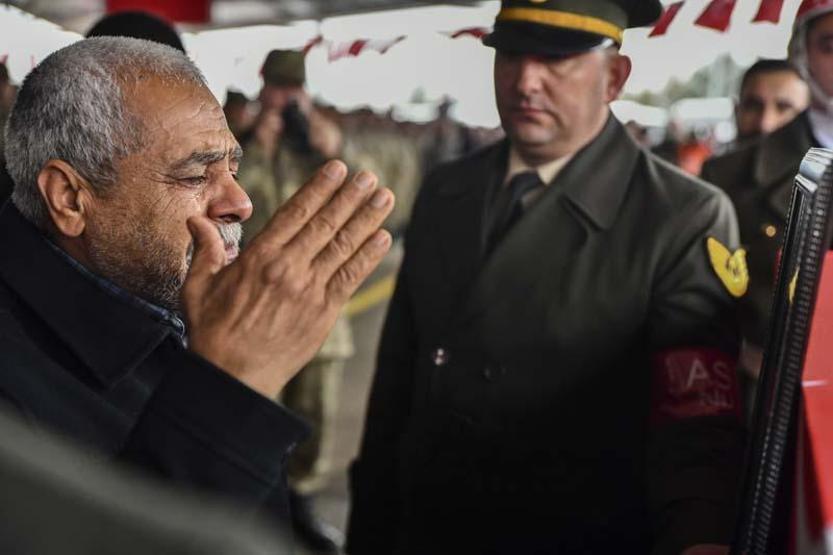 İdlib şehidi Tankçı Sözleşmeli Er Mecit Demir Gaziantepte son yolculuğuna uğurlandı
