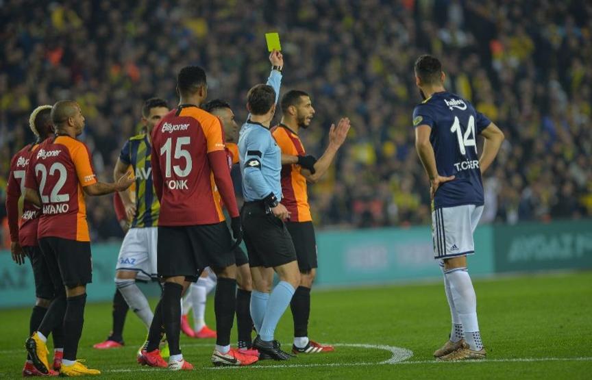 Galatasaray 20 yıl sonra Kadıköyde kazandı