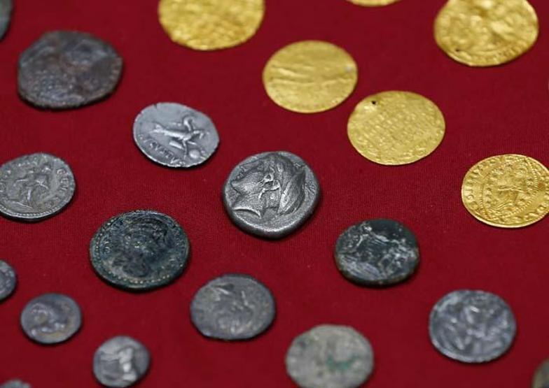 Lidya döneminde basılan paralara el konuldu