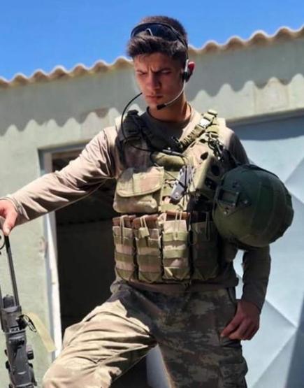 Son dakika...İdlibde hain saldırı Şehitlerin kimlikleri belli oldu