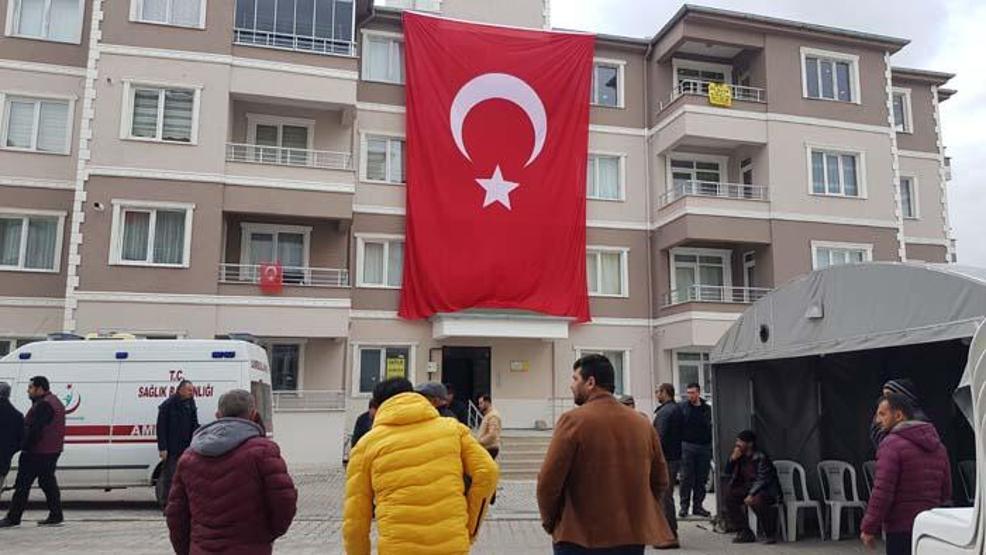 Son dakika...İdlibde hain saldırı Şehitlerin kimlikleri belli oldu