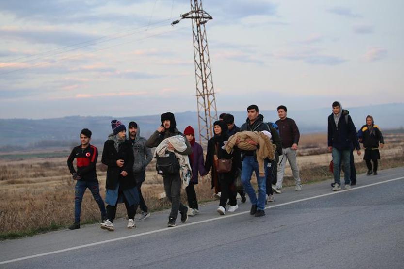 Göçmenlere Avrupa kapısı açıldı: Haber Yunanistanda nasıl yankıladı