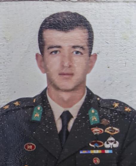 Son dakika...İdlibde hain saldırı Şehitlerin kimlikleri belli oldu