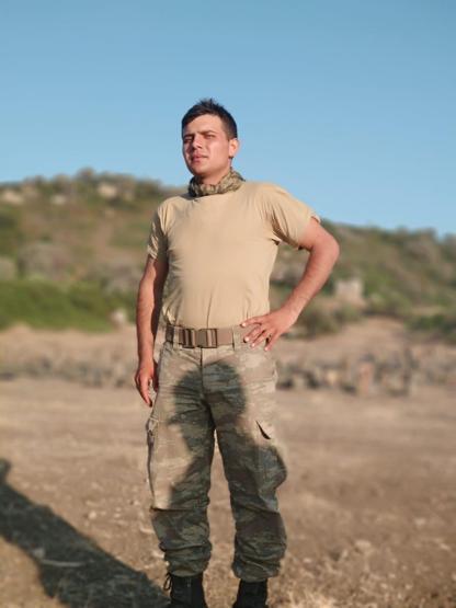 Son dakika...İdlibde hain saldırı Şehitlerin kimlikleri belli oldu