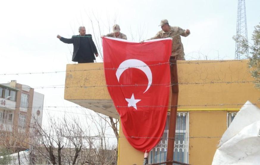 Son dakika...İdlibde hain saldırı Şehitlerin kimlikleri belli oldu