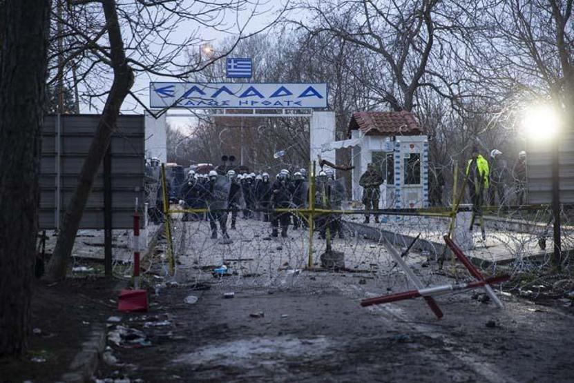 Pazarkulede göçmenlerin bekleyişi devam ediyor