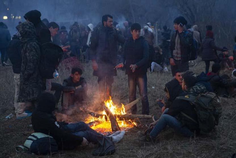 Pazarkulede göçmenlerin bekleyişi devam ediyor