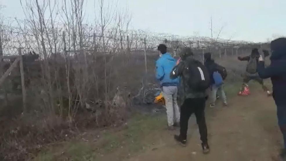 Pazarkulede göçmenlerin bekleyişi devam ediyor