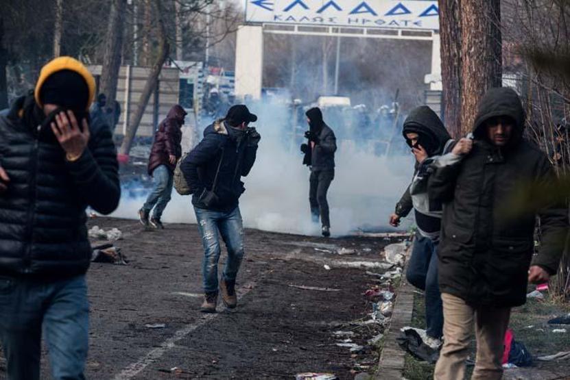 Pazarkulede göçmenlerin bekleyişi devam ediyor