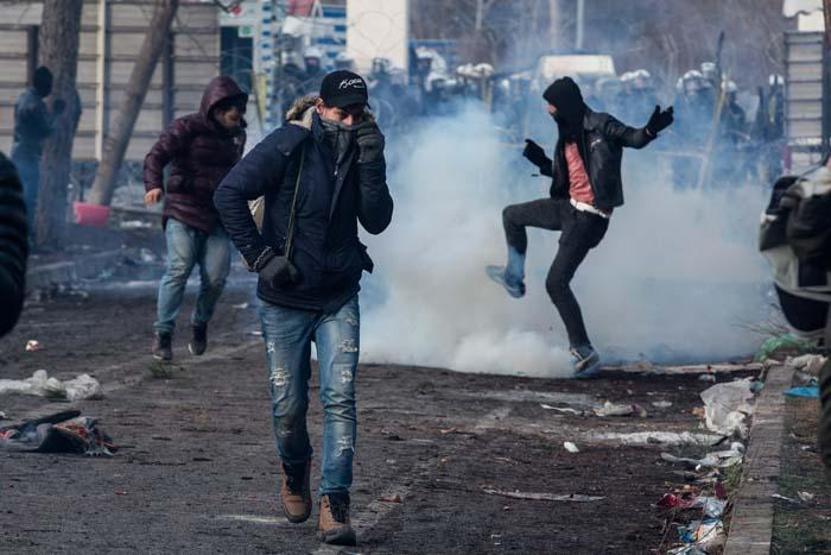 Pazarkulede göçmenlerin bekleyişi devam ediyor