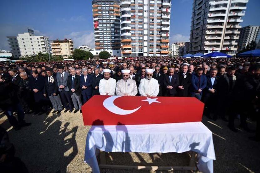Türkiye şehitlerini uğurluyor