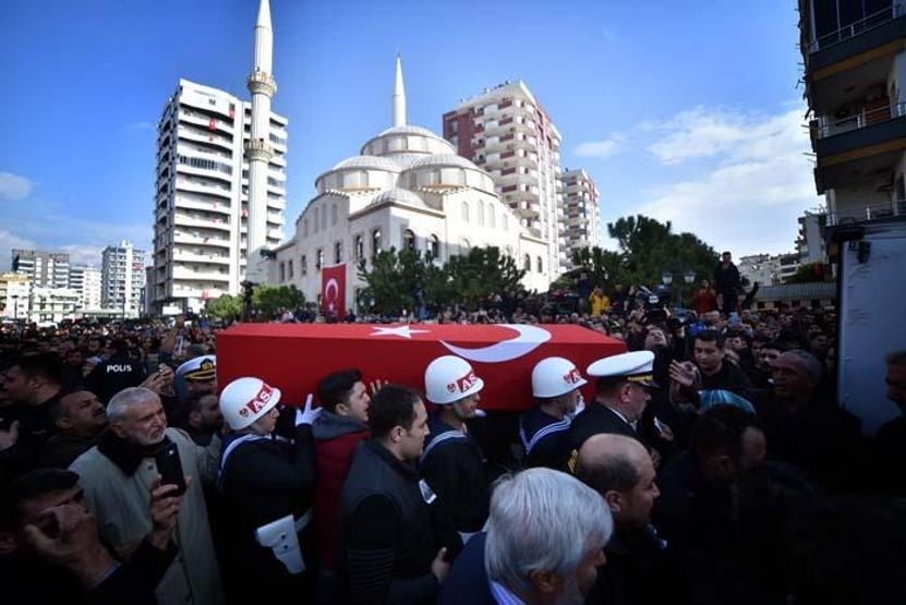 Türkiye şehitlerini uğurluyor