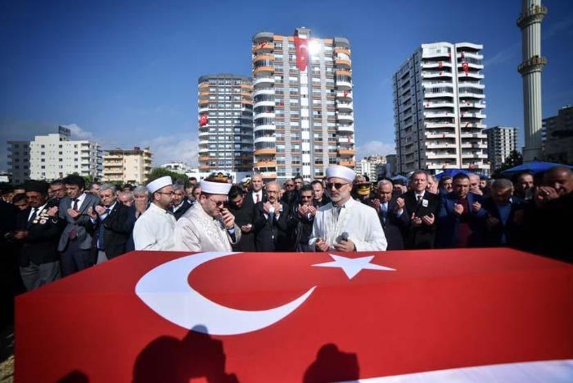 Türkiye şehitlerini uğurluyor