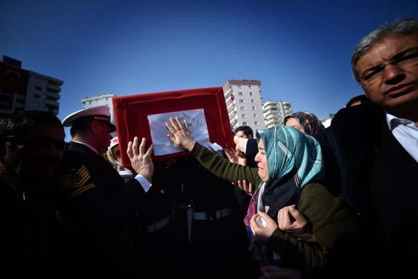 Türkiye şehitlerini uğurluyor