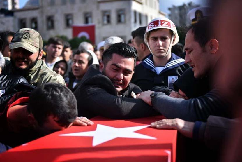 Türkiye şehitlerini uğurluyor