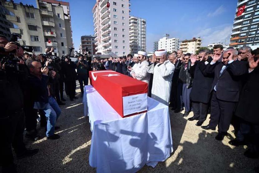 Türkiye şehitlerini uğurluyor