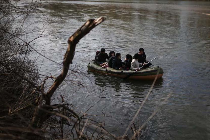 Pazarkulede göçmenlerin bekleyişi devam ediyor